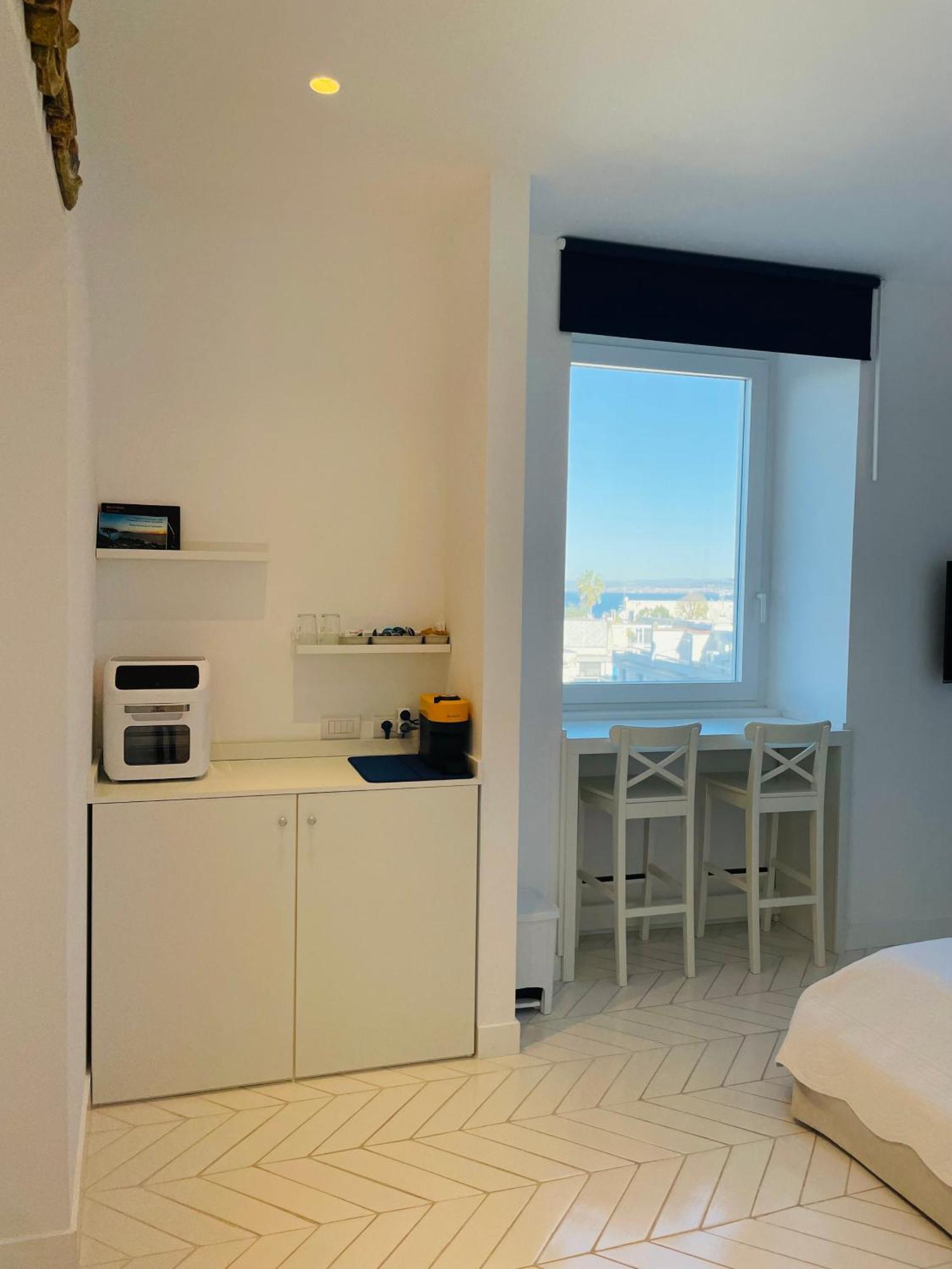 Affittacamere Casa Torre A Con Parcheggio Gratuito Sorrento